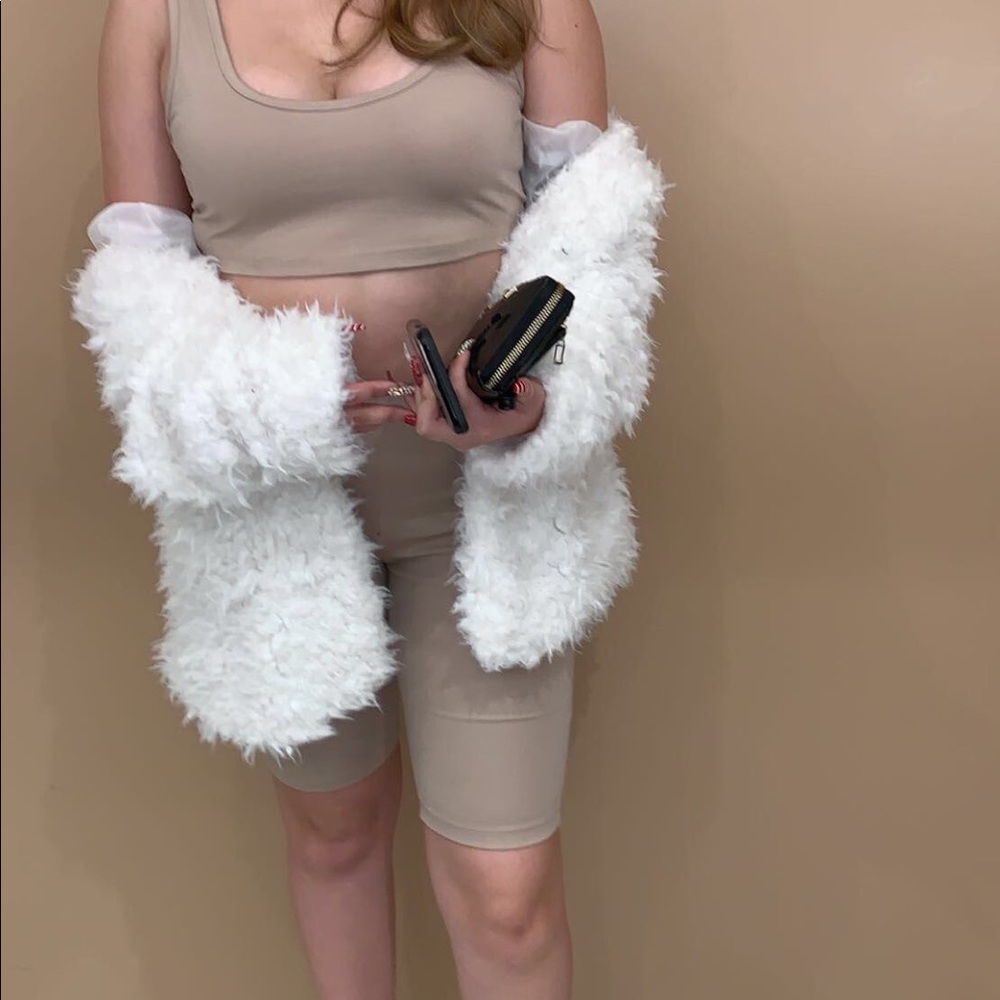 Coat - Picture 2 of 4